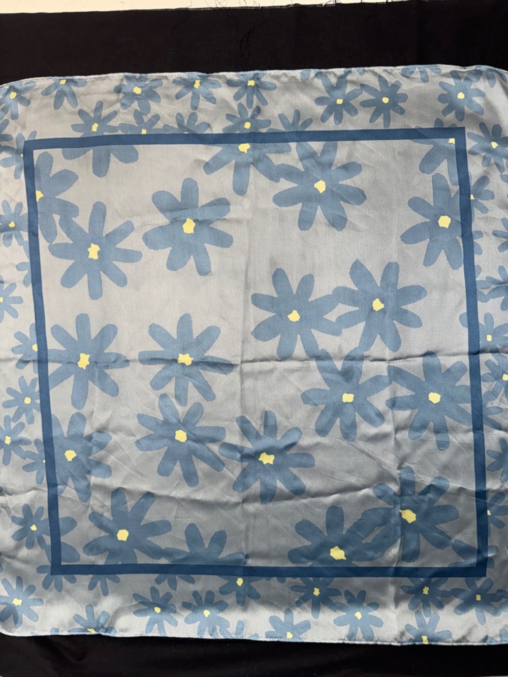 LC Lauren Conrad Blue Daisy Floral Scarf